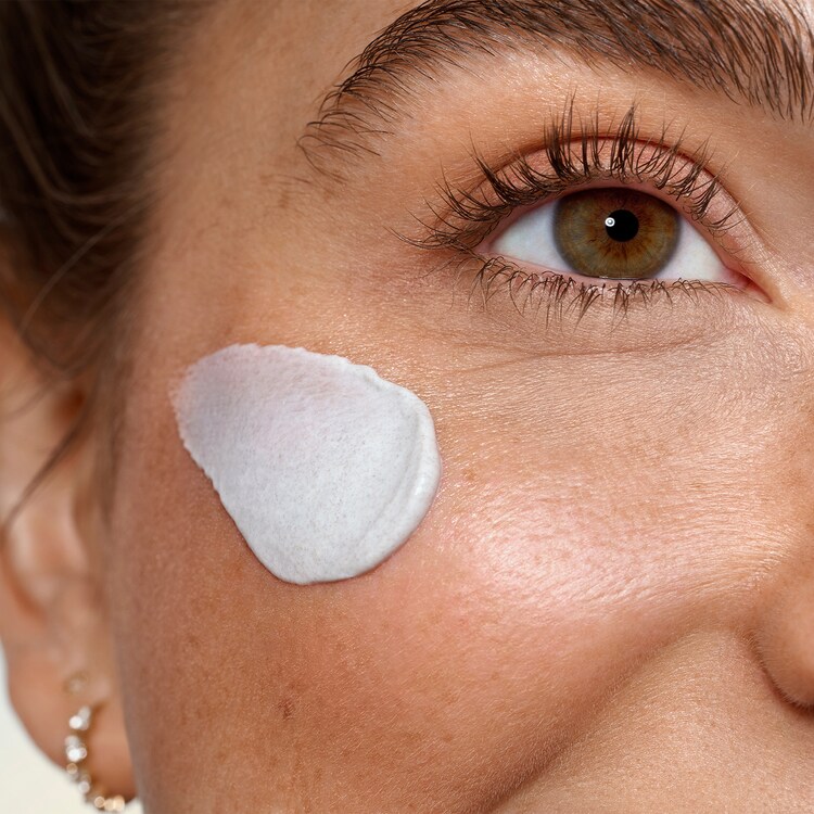 DayWear - Colore Impalpabile Multiprotezione SPF15