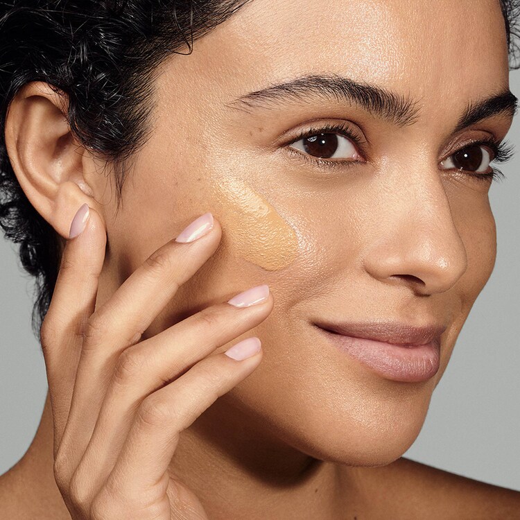 Futurist Hydra Rescue - Fondotinta Idratante SPF 45