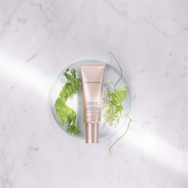 Tinted Moisturizer Light Revealer - Crème teintée