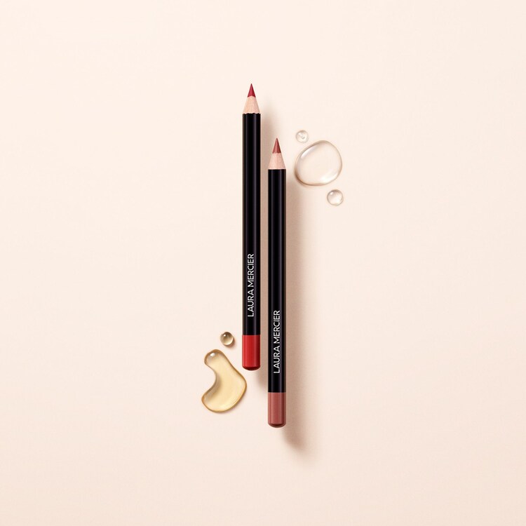 Caviar Perfecting Lip Liner - Crayon à Lèvres