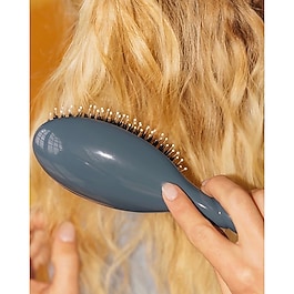 N.03 L'Indispensable Douceur - La Brosse Douceur Indispensable