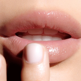The Lip Volumizer