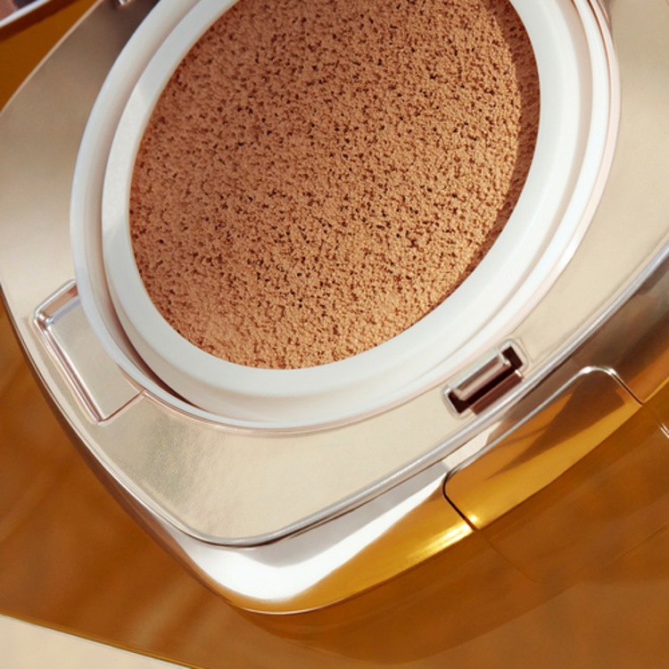 Cushion Lift et Éclat - Fond de Teint SPF 20