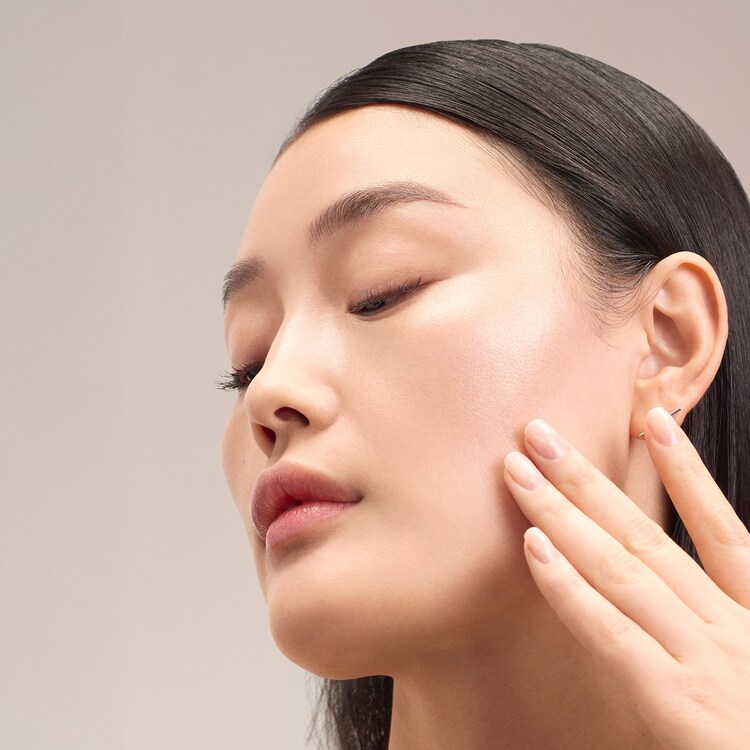 White Caviar Essence Extraordinaire - Soin Pré-Sérum