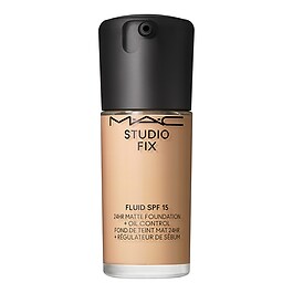 Studio Fix Fluid SPF15 - Fond de teint mat longue tenue enrichi en soin
