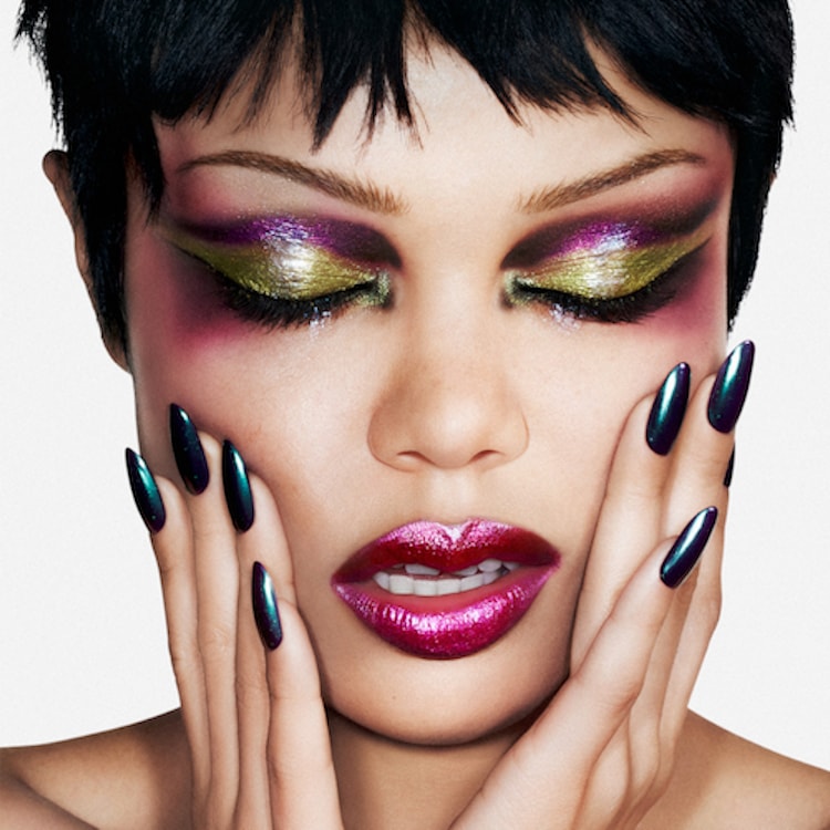 Single Eye Shadow Compact - Fard à paupières irisé