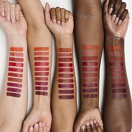 Powder Kiss Cheek Mousse - Rouge &agrave; l&egrave;vres et blush 2-en-1