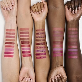 Powder Kiss Cheek Mousse - Rouge &agrave; l&egrave;vres et blush 2-en-1