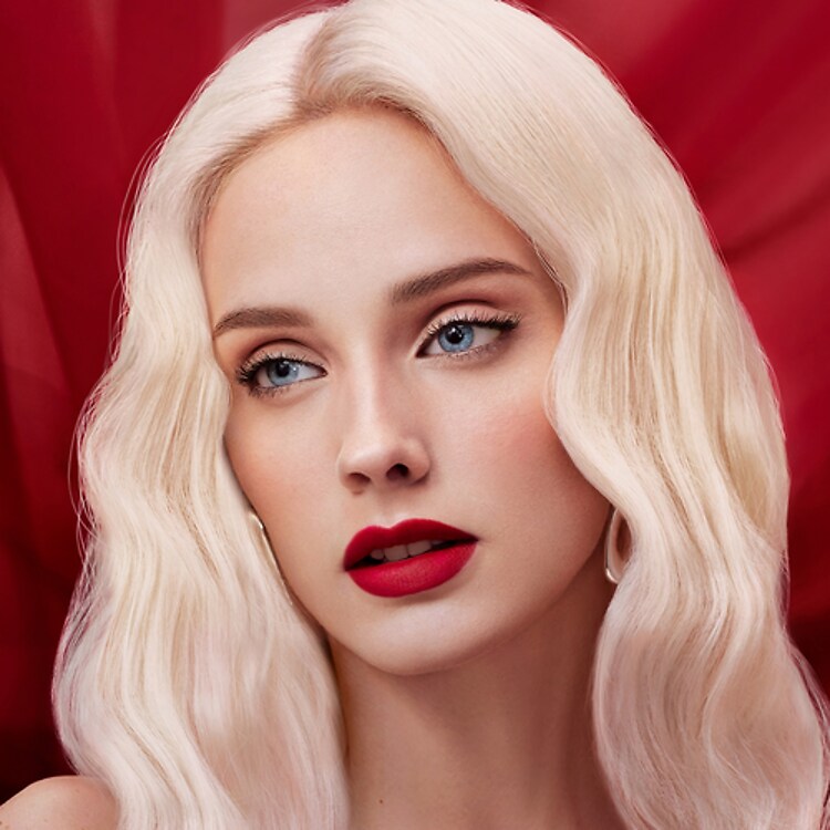 Powder Kiss Velvet Blur Slim Stick - Rouge à lèvres mat poudré