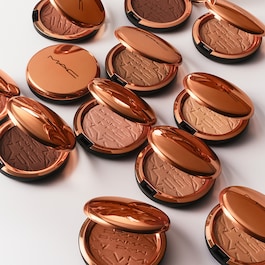 KissKiss - Ruj cu miere pentru culoare intensă - Rezervă