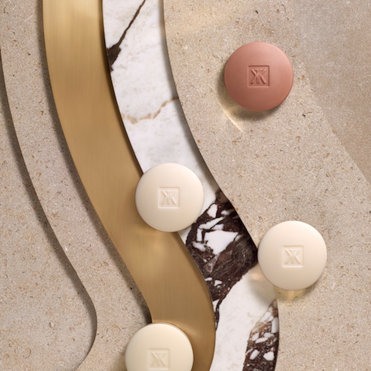 724 - Savon parfumant