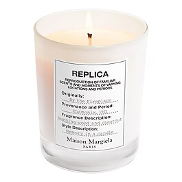 REPLICA By The Fireplace - Vela perfumada