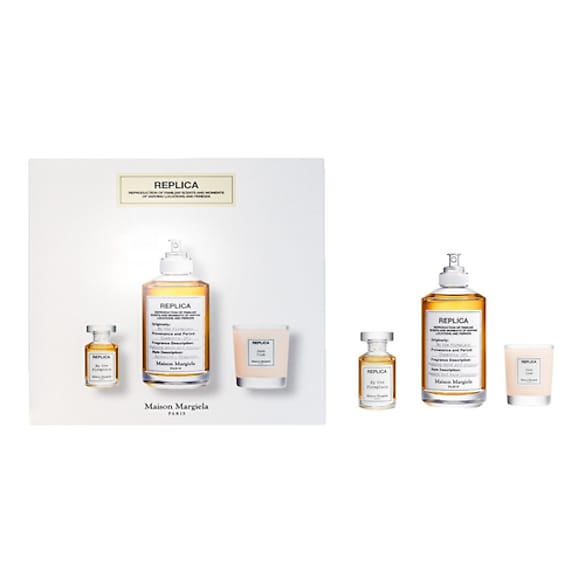 Maison Margiela - Estuche by the fire place, Maison Margiela