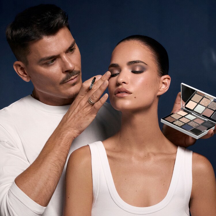 Ethereal Eyes Eyeshadow Palette: Moonlight – Paletă de farduri de pleoape