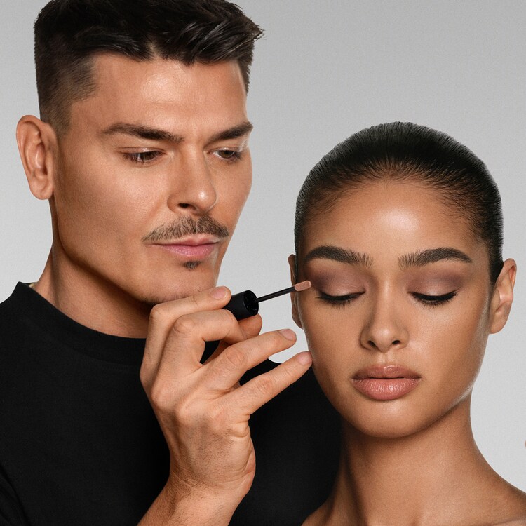 Master Mattes® Long-Wear Cream Eyeshadow - Fard à paupières crème