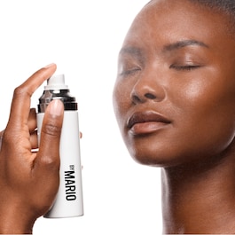 Mini SurrealSkin&trade; Soft Setting Spray - Spray utrwalający w formacie podr&oacute;żnym