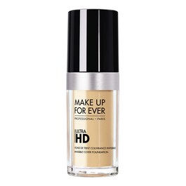 Ultra HD Foundation - Středně kryc&iacute; make-up