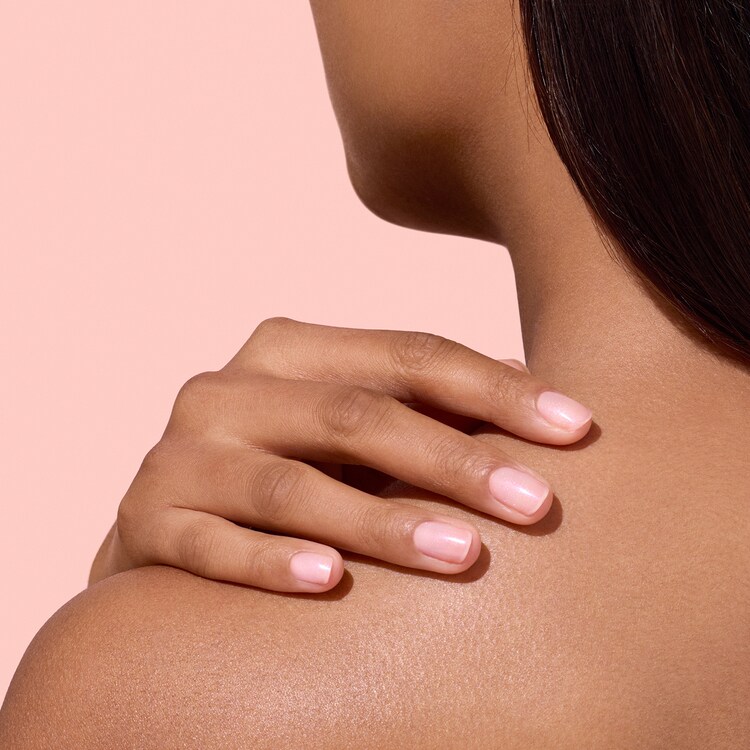 Active Plump - Makeup & Care Nagellack