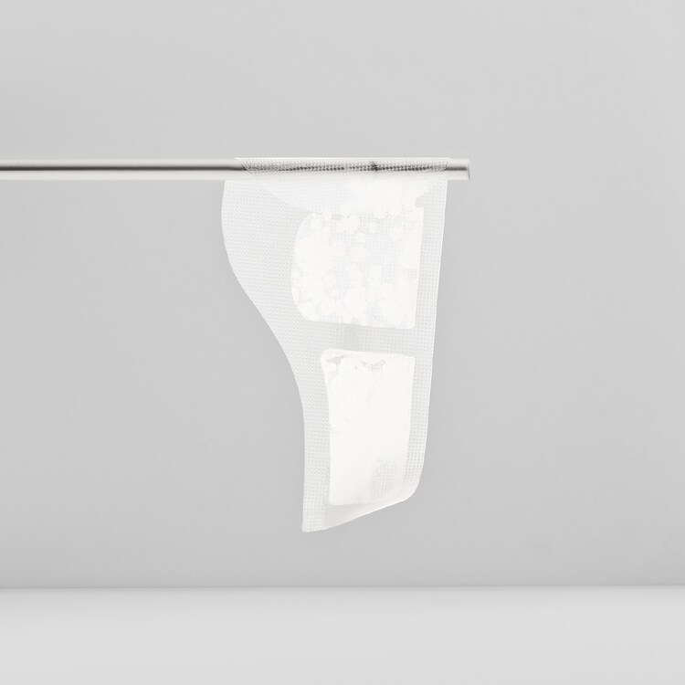 MICRONEEDLE JAW MASKS - Raffina e lenisce la pelle grassa.