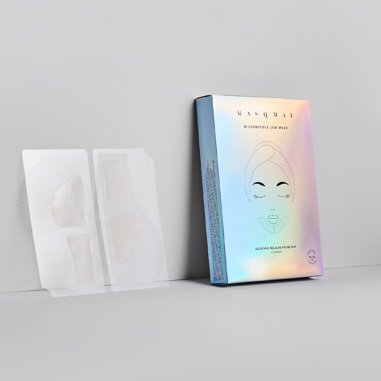 MICRONEEDLE JAW MASKS - Raffina e lenisce la pelle grassa.
