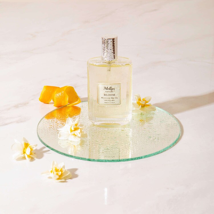 Bloom dry oil - %100 Doğal Çok Amaçlı Kuru Yağ ( saç , vücut ve yüz için )