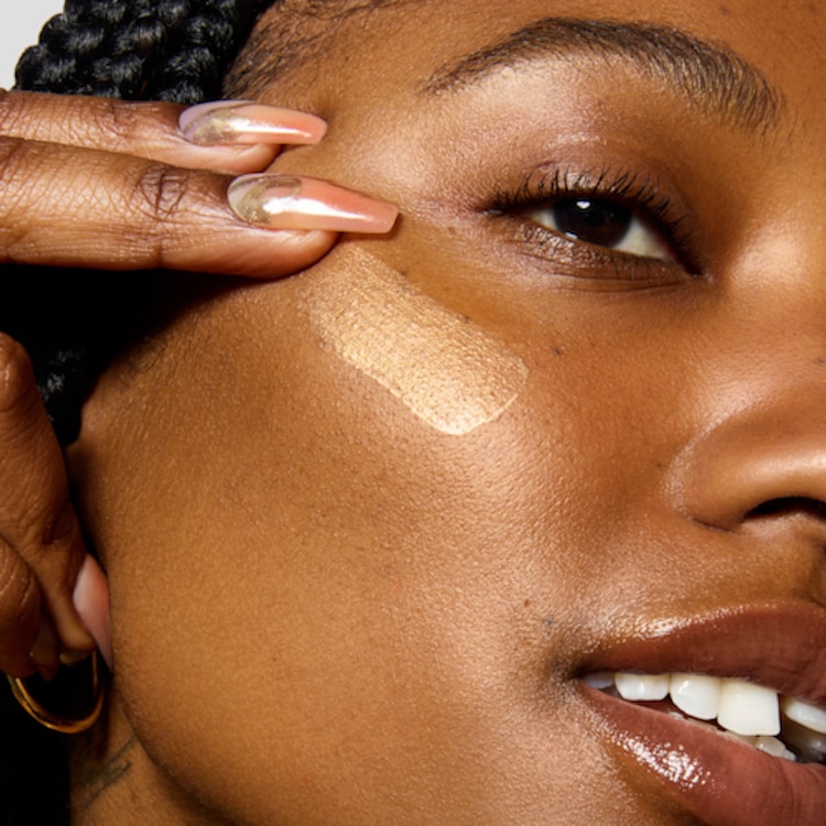 Hydro Grip + Glow Primer - Base avec perles réflectrices 