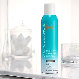 Trockenshampoo dunkle Haare