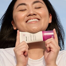 Superactive SPF: Hydrating - Nawilżający krem z SPF 50
