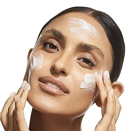 Retinol Youth Renewal - Krem na noc