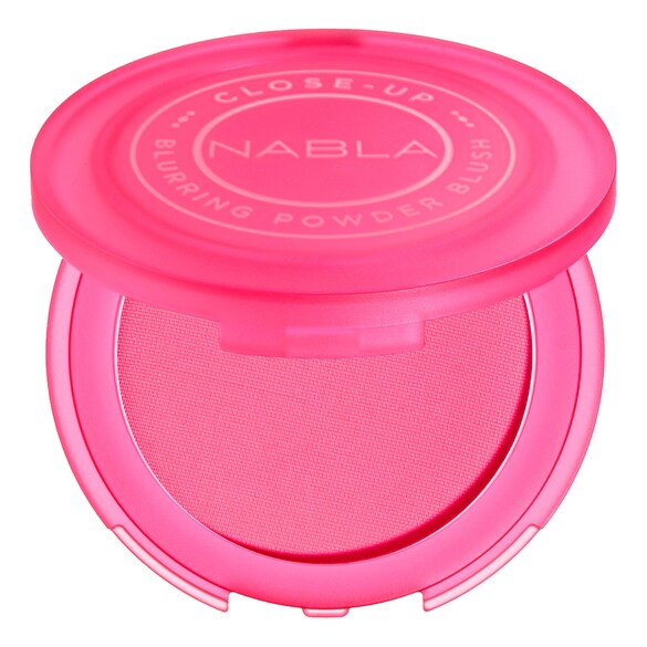 Close-Up Blurring Powder Blush, NABLA