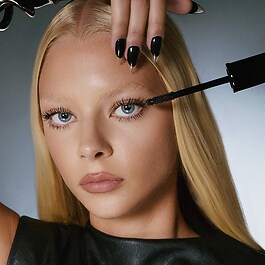 Beyond Bold - Mascara