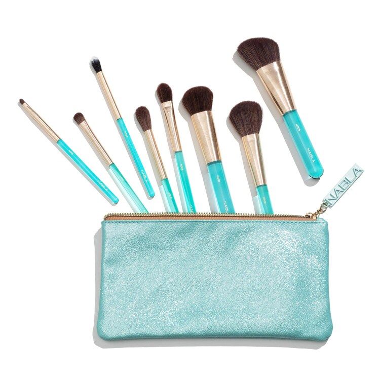 Aquamarine Essential Brush Set - Set med 8 borstar för ögon och ansikte