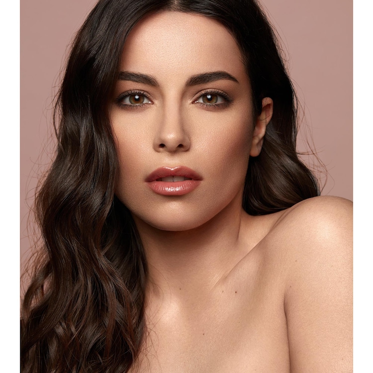 Close-Up Concealer - Højt dækkende, langtidsholdbar concealer