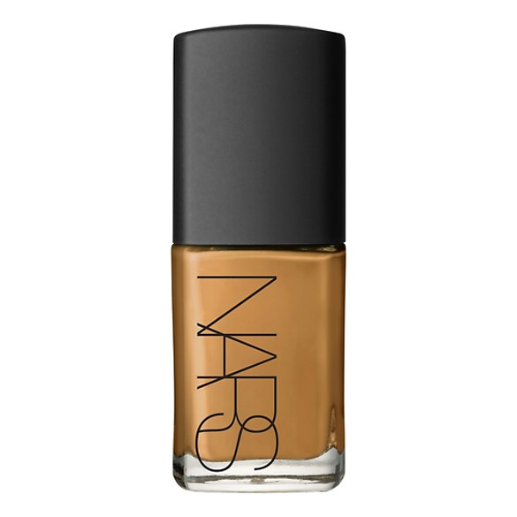 Sheer Glow Foundation, Nars