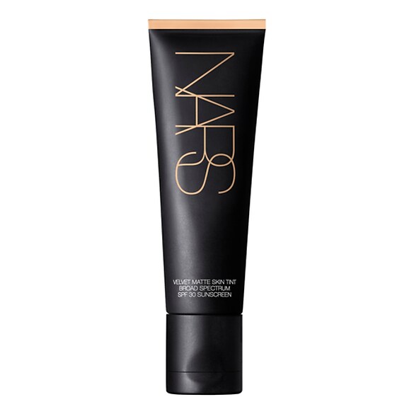 Velvet Matte Skin Tint SPF 30/PA+++ - Krem koloryzujący, NARS