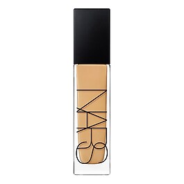 Natural Radiant Longwear Foundation - Fond de teint couvrant longue tenue