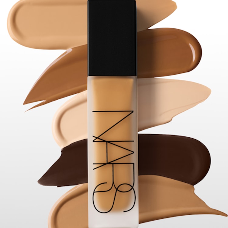 Natural Matte Longwear Foundation - Fond de teint mat longue durée