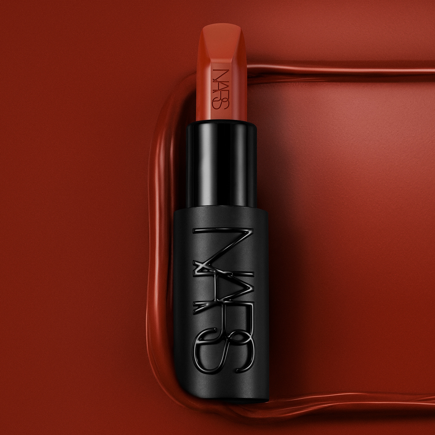 Explicit Lipstick - Saten Bitişli Uzun Süre Kalıcı Ruj | NARS
