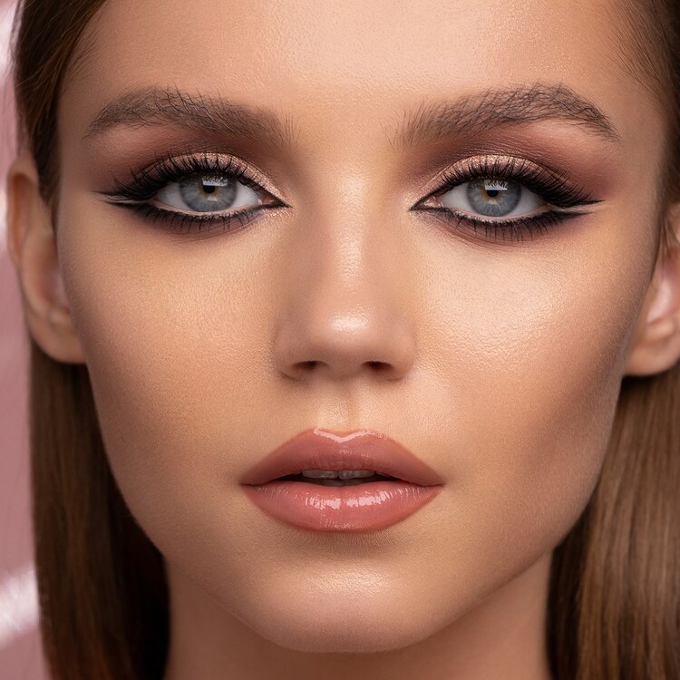 I Need A Rose - Dudak Parlatıcısı