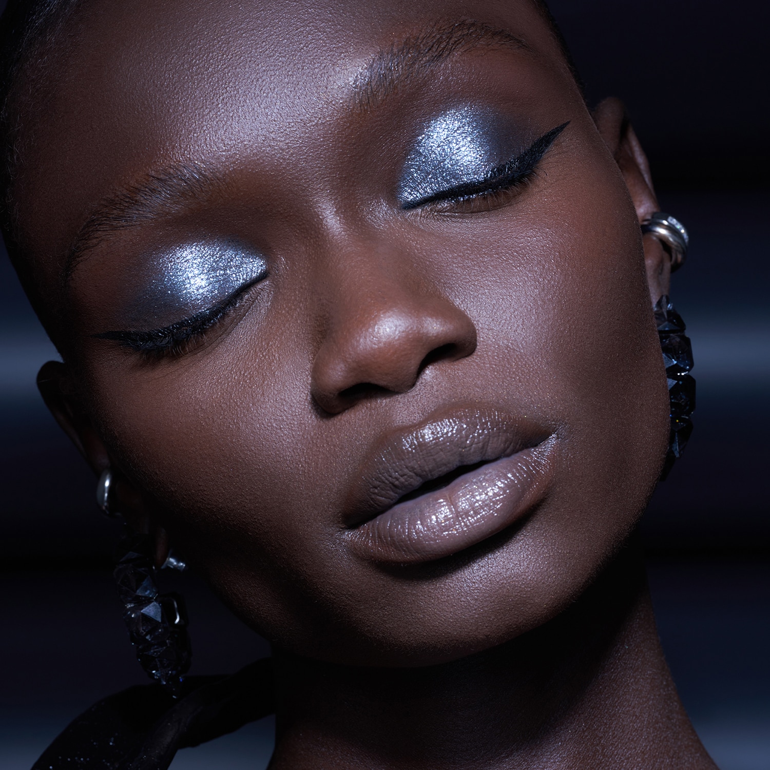 Xenon Palette - Paleta cieni do powiek i NATASHA DENONA