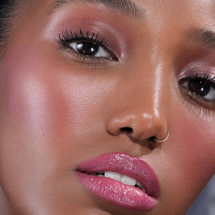 Berry Pop lipstick - Voluptuous hydrating creamy lip color