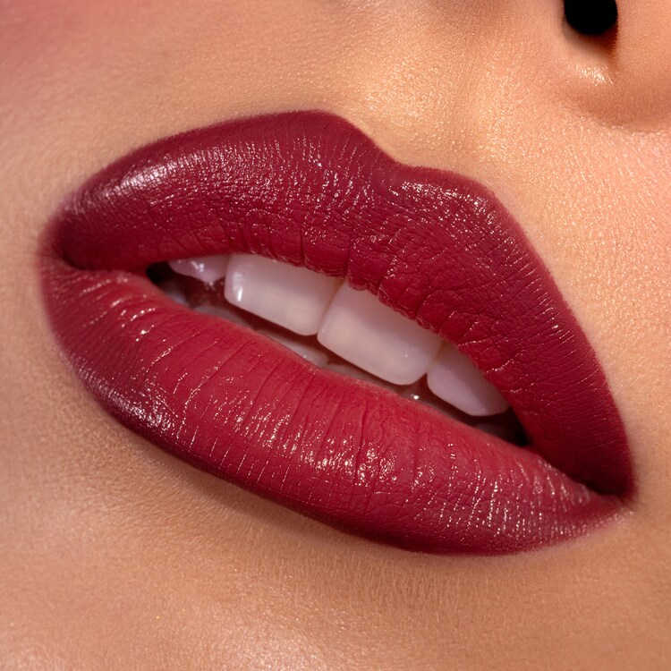Berry Pop lipstick - Voluptuous hydrating creamy lip color