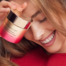 Le Soin d'Exception Jour & Nuit - Merveillance Lift 