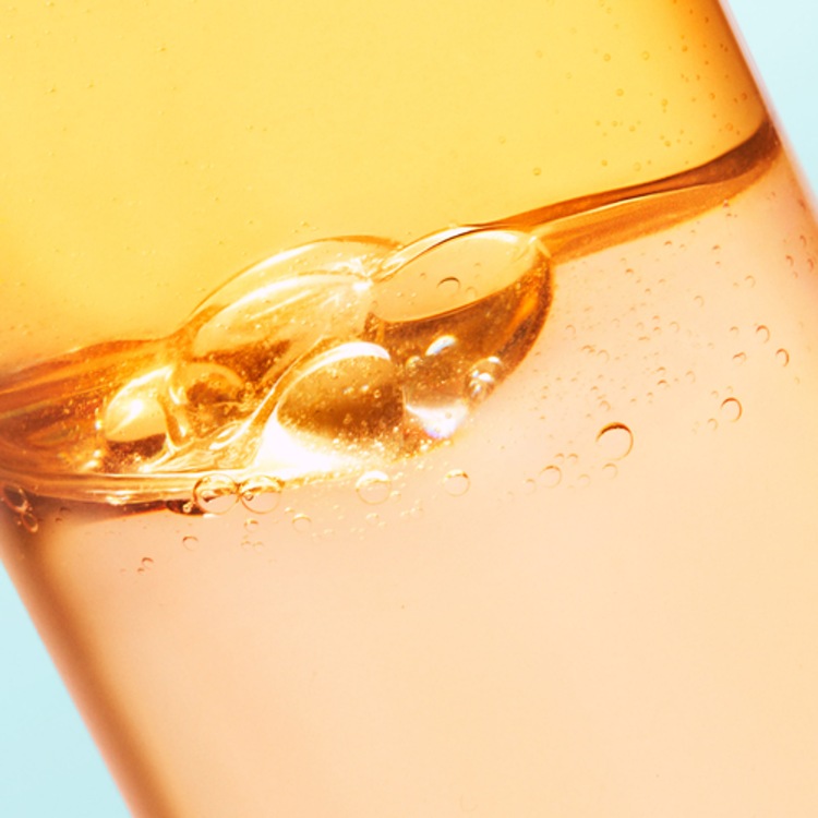 Nuxe Sun - Huile Lactée Capillaire Protectrice Hydratante