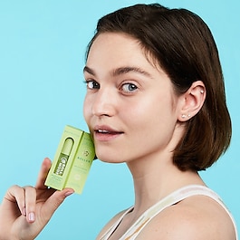 Roll Model - Brightening Roll-On Eye Serum