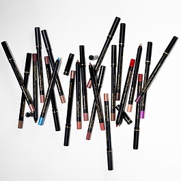 Legendary Longwear Lip Liner - L&aacute;pis de l&aacute;bios