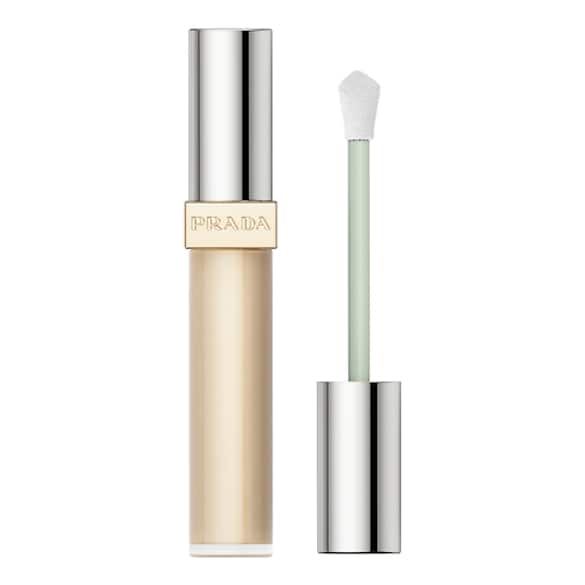 Blurring Micro-Correcting - Corrector , Prada