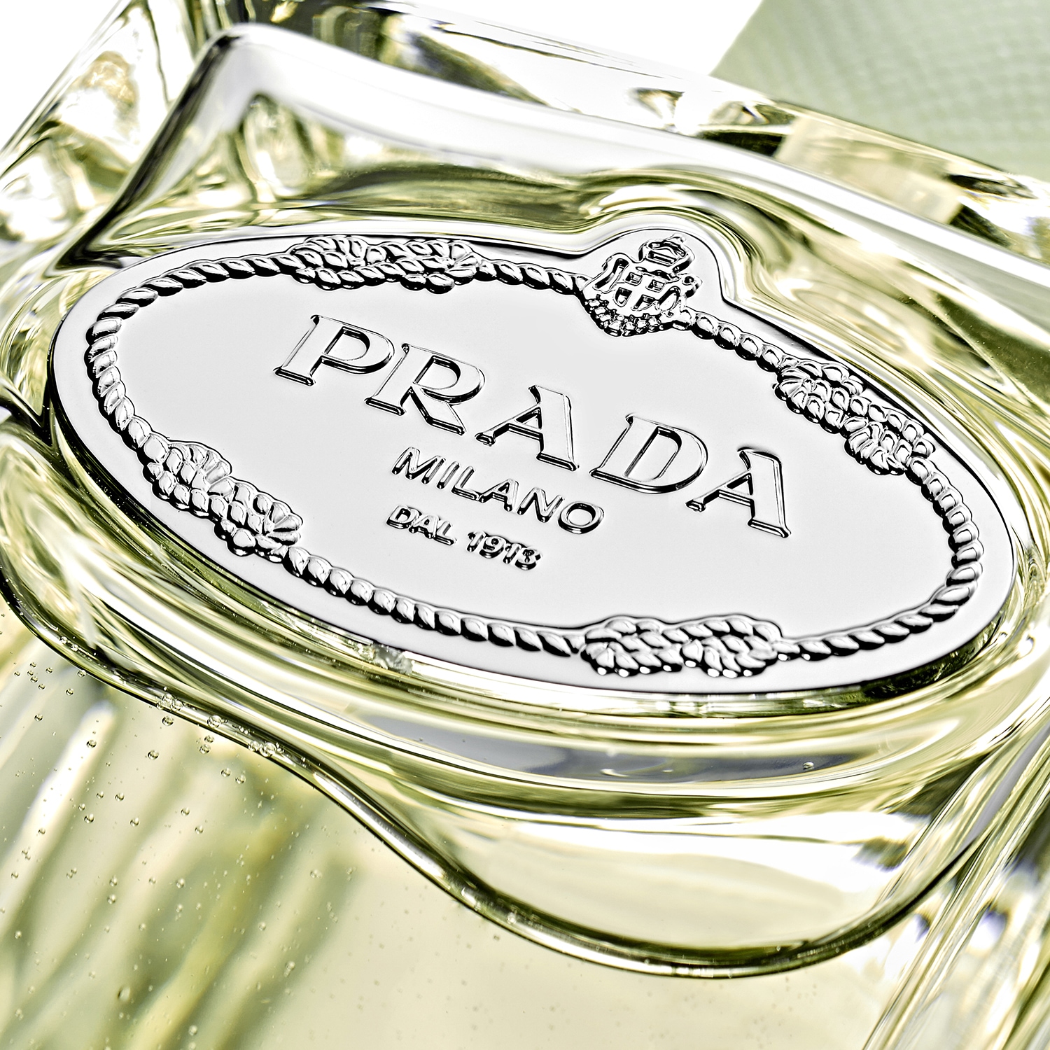 Infusion d'Iris - Eau de Parfum ❘ PRADA ≡ SEPHORA