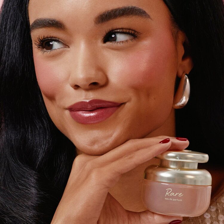 Selena's Faves - Sæt med parfume og blush
