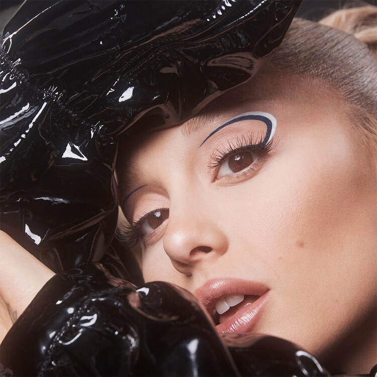 At the Borderline Eyeliner Marker - Flytande eyeliner